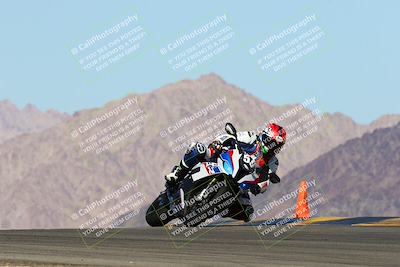 media/Feb-13-2022-SoCal Trackdays (Sun) [[c9210d39ca]]/Turn 9 (1145am)/